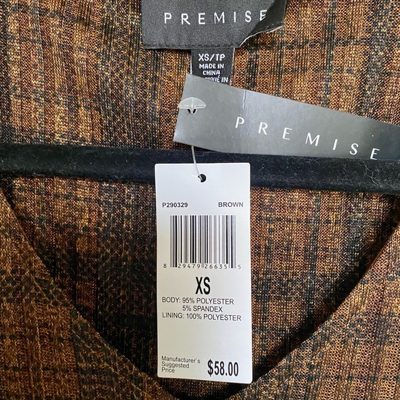 Premise Golden Brown Metallic V Neck. Three-Quarter cuffed Sleeves. Size XS - Picture 6 of 10